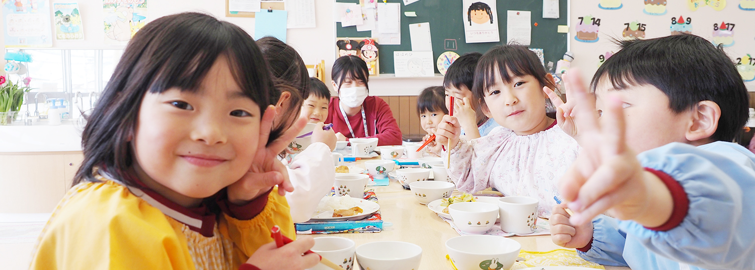 ミールケア　給食　食堂