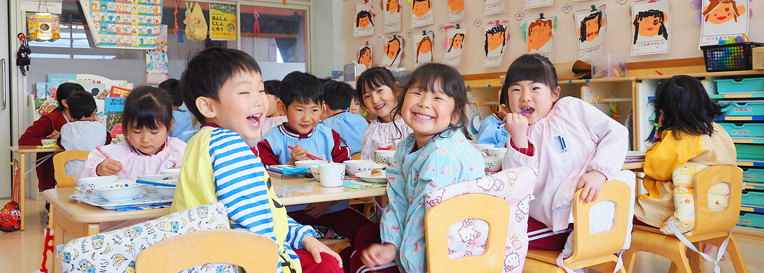 ミールケア　給食　食堂